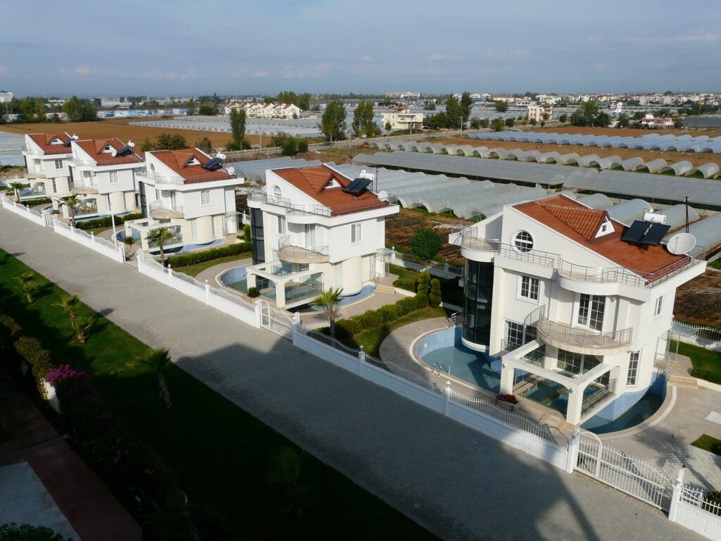  projets rentables en Afrique - holiday apartment complex, holiday village.jpg